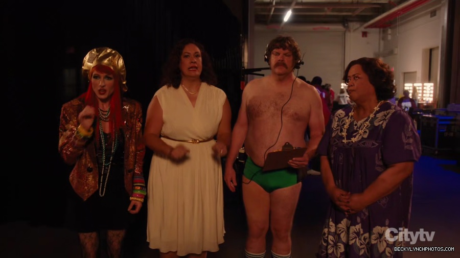 Young_Rock_S03E12_1080p_HEVC_x265-MeGusta_mkv_000852226.jpg