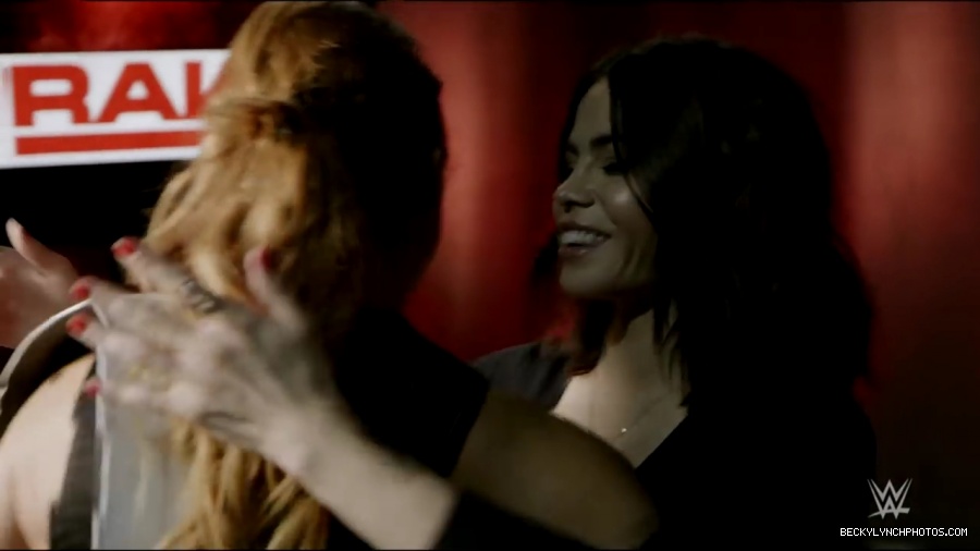 Jenna_Dewan_and_Steve_Kazee_meet_Becky_Lynch__WWE_Exclusive2C_June_232C_2019_mp42750.jpg