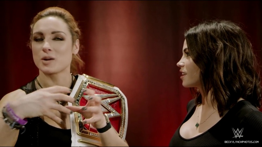 Jenna_Dewan_and_Steve_Kazee_meet_Becky_Lynch__WWE_Exclusive2C_June_232C_2019_mp42805.jpg