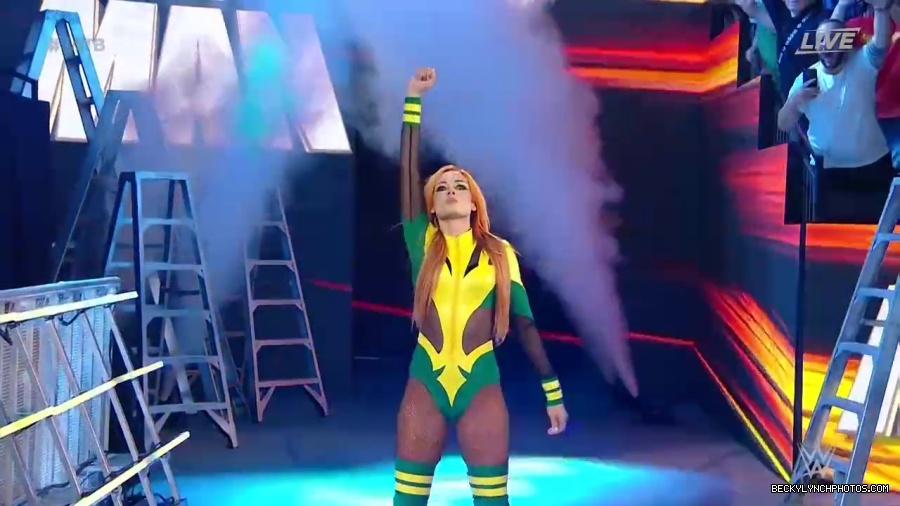 Womens_MITB_mp40120.jpg