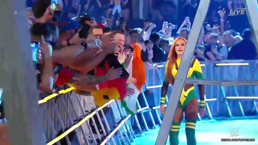 Womens_MITB_mp40138.jpg