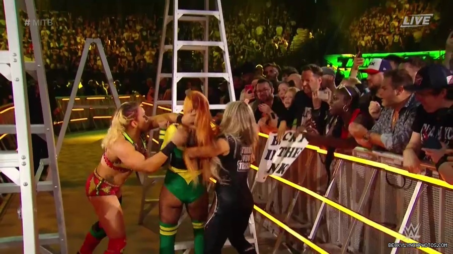 Womens_MITB_mp40162.jpg