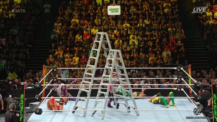 Womens_MITB_mp40586.jpg