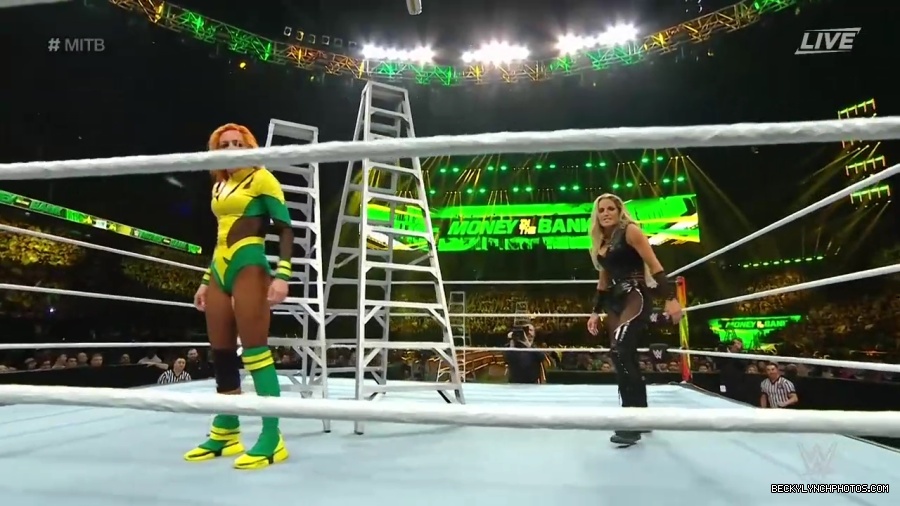 Womens_MITB_mp40752.jpg