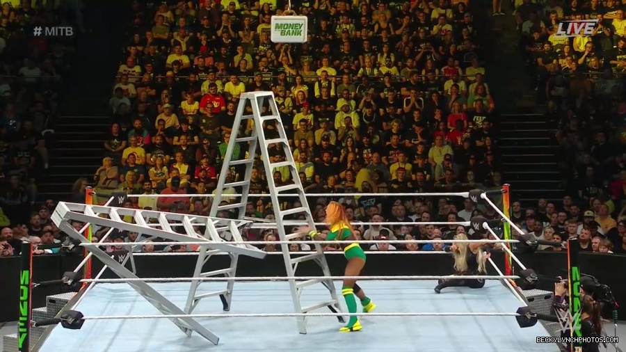 Womens_MITB_mp40780.jpg