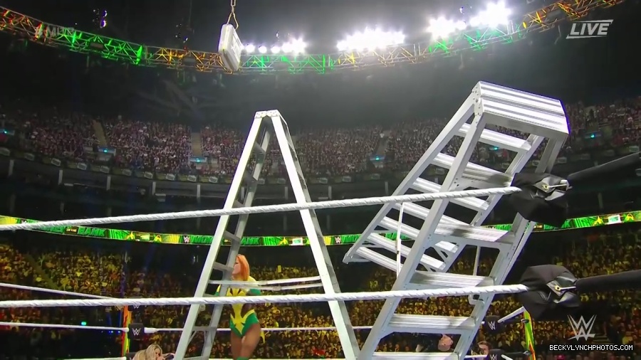 Womens_MITB_mp40785.jpg