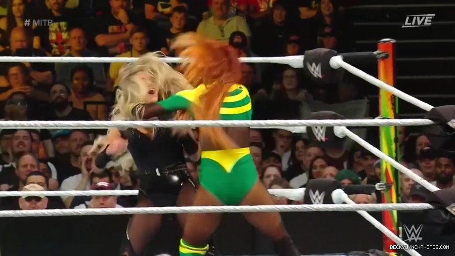 Womens_MITB_mp40826.jpg