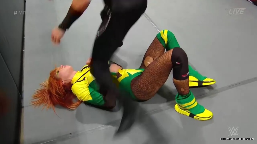 Womens_MITB_mp40862.jpg