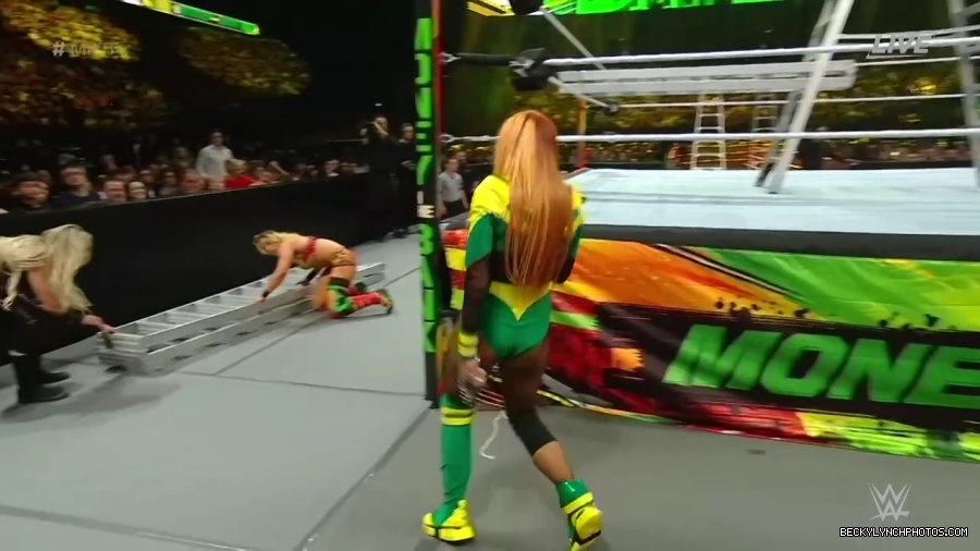 Womens_MITB_mp40913.jpg
