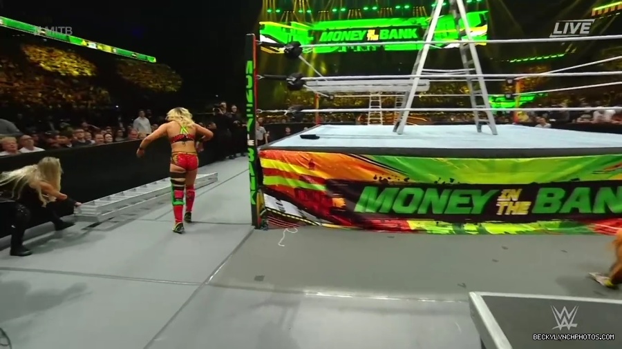 Womens_MITB_mp40922.jpg