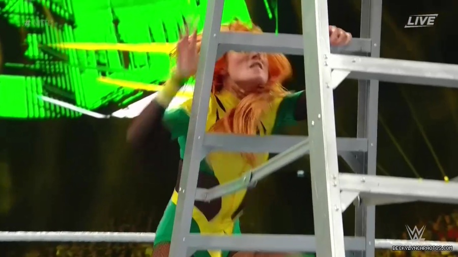 Womens_MITB_mp41156.jpg