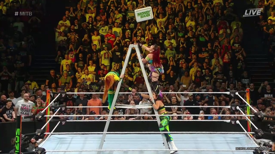 Womens_MITB_mp41213.jpg
