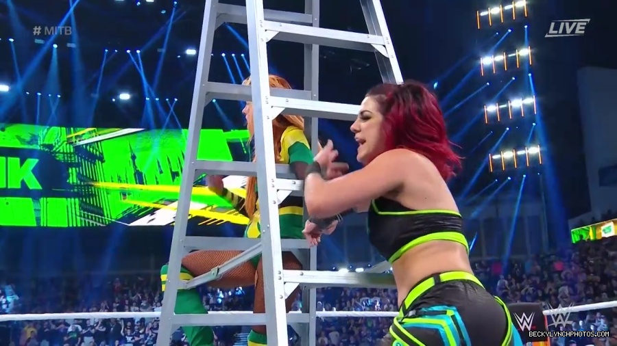 Womens_MITB_mp41322.jpg
