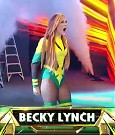 Womens_MITB_mp40123.jpg