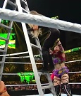 Womens_MITB_mp40495.jpg