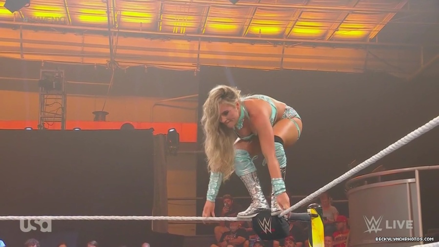 NXT_September_12th_mp41248.jpg