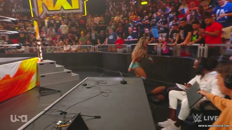 NXT_September_12th_mp41433.jpg