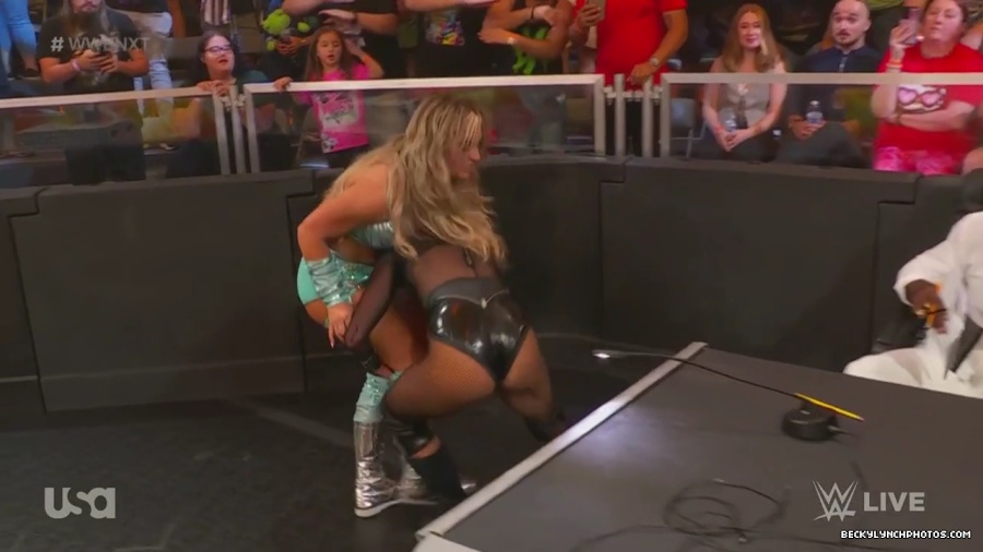NXT_September_12th_mp41436.jpg
