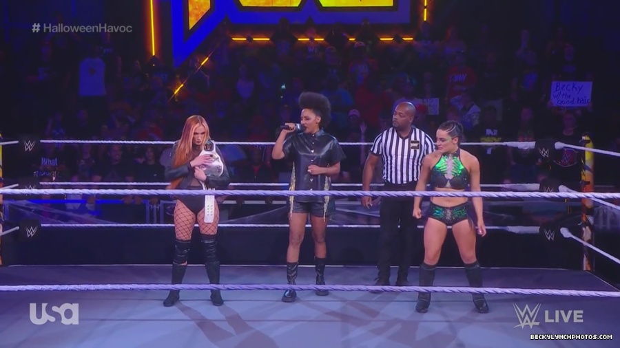 Halloween_Havoc_Main_Event_mp41275.jpg