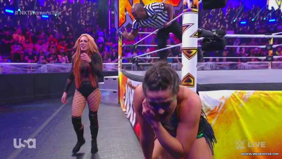Halloween_Havoc_Main_Event_mp41727.jpg