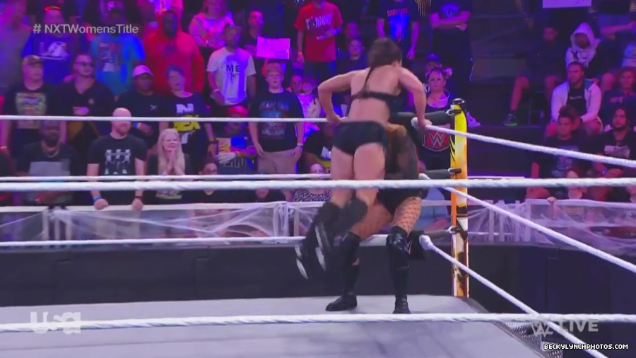 Halloween_Havoc_Main_Event_mp41825.jpg