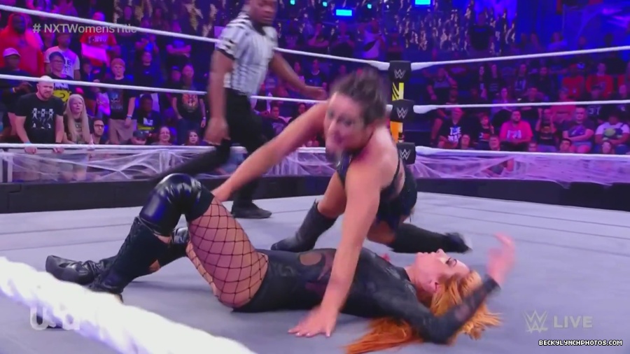 Halloween_Havoc_Main_Event_mp41836.jpg