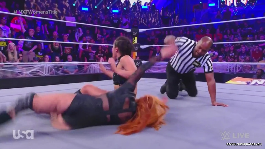 Halloween_Havoc_Main_Event_mp41839.jpg
