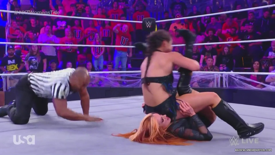 Halloween_Havoc_Main_Event_mp41910.jpg
