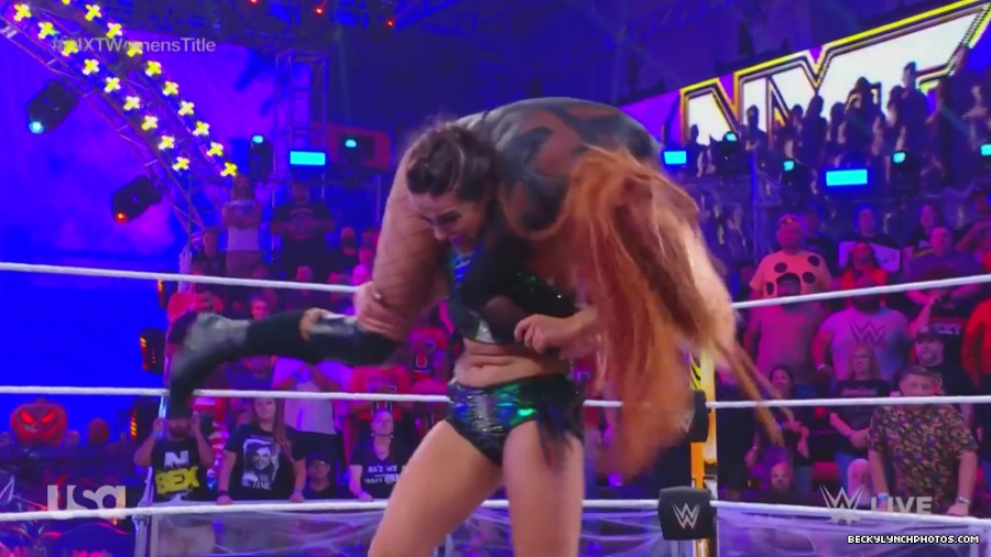 Halloween_Havoc_Main_Event_mp42198.jpg