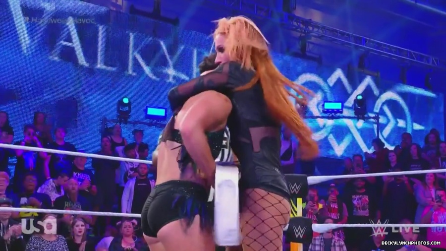 Halloween_Havoc_Main_Event_mp42354.jpg