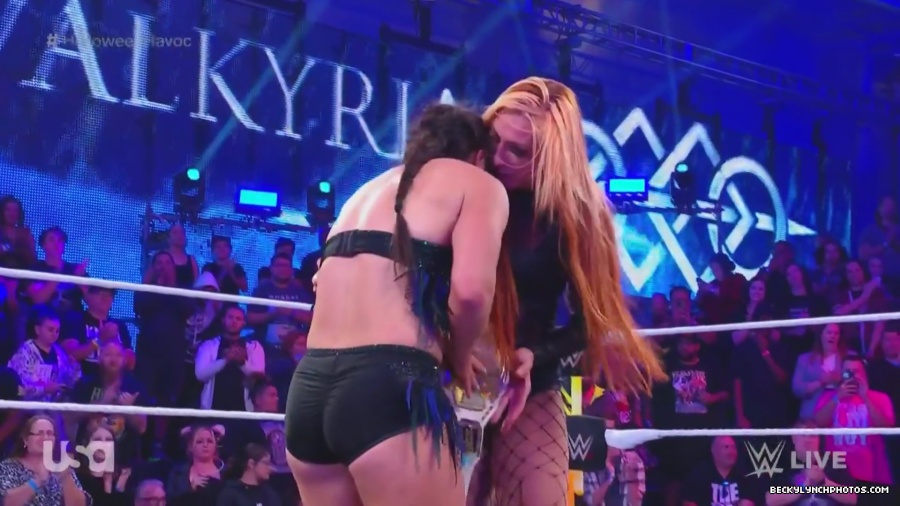 Halloween_Havoc_Main_Event_mp42363.jpg