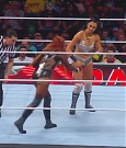 Women_RAW_mp41504.jpg