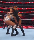 Women_RAW_mp41608.jpg