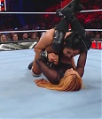 Women_RAW_mp41711.jpg