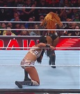 Women_RAW_mp41747.jpg