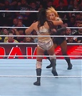 Women_RAW_mp41785.jpg