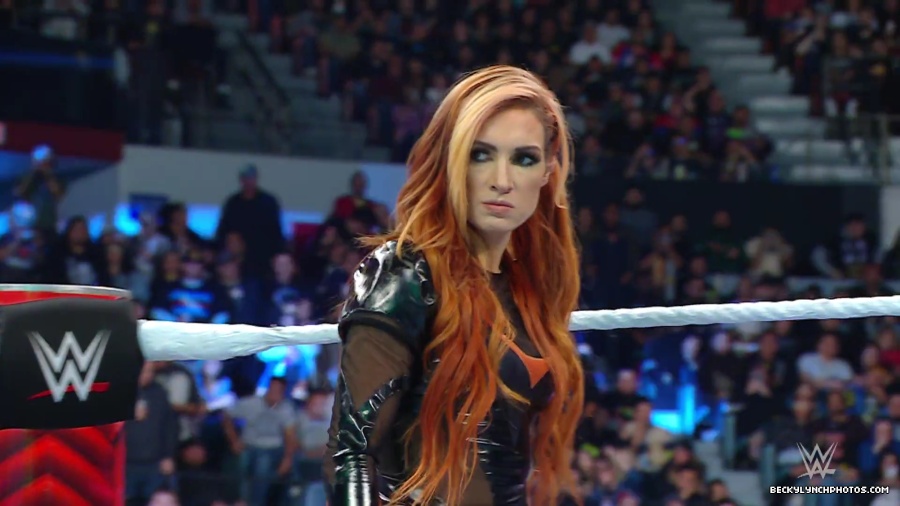 WWE_Raw_01_01_24_Becky_vs_Nia_mp40131.jpg