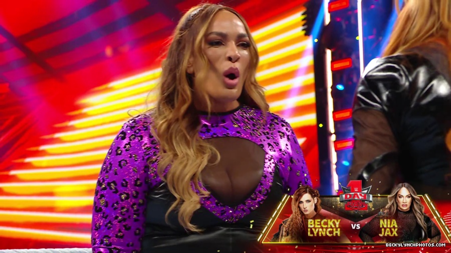 WWE_Raw_01_01_24_Becky_vs_Nia_mp40152.jpg