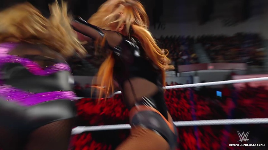 WWE_Raw_01_01_24_Becky_vs_Nia_mp40162.jpg