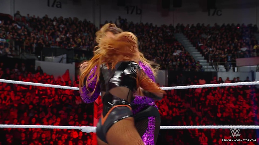 WWE_Raw_01_01_24_Becky_vs_Nia_mp40260.jpg