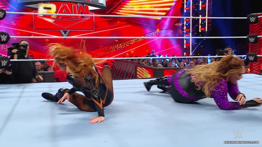 WWE_Raw_01_01_24_Becky_vs_Nia_mp40350.jpg