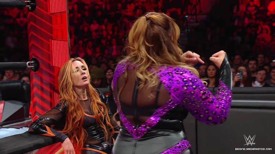WWE_Raw_01_01_24_Becky_vs_Nia_mp40418.jpg