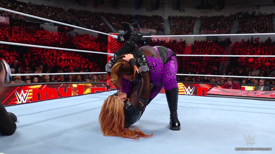 WWE_Raw_01_01_24_Becky_vs_Nia_mp40499.jpg