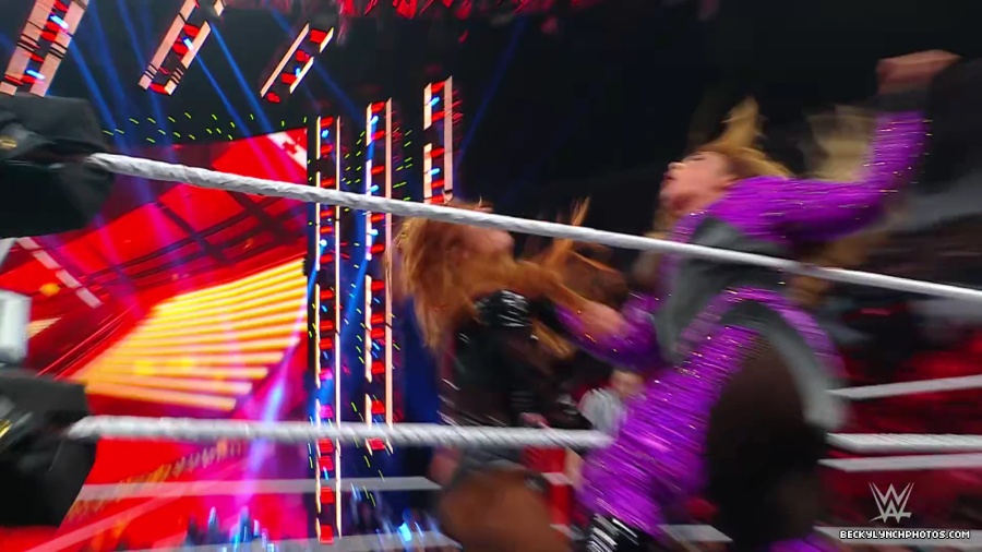 WWE_Raw_01_01_24_Becky_vs_Nia_mp40633.jpg