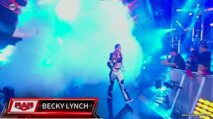 WWE00050.jpg