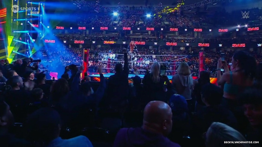 WWE00108.jpg