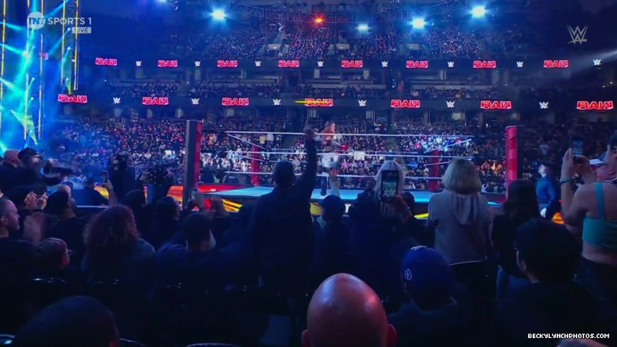 WWE00111.jpg