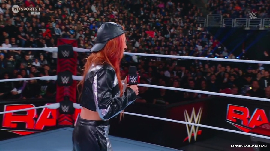 WWE00389.jpg