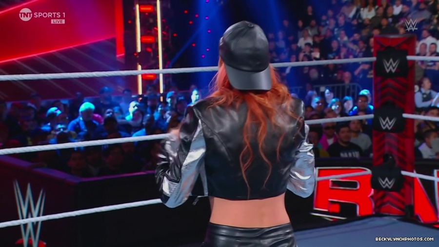 WWE00651.jpg