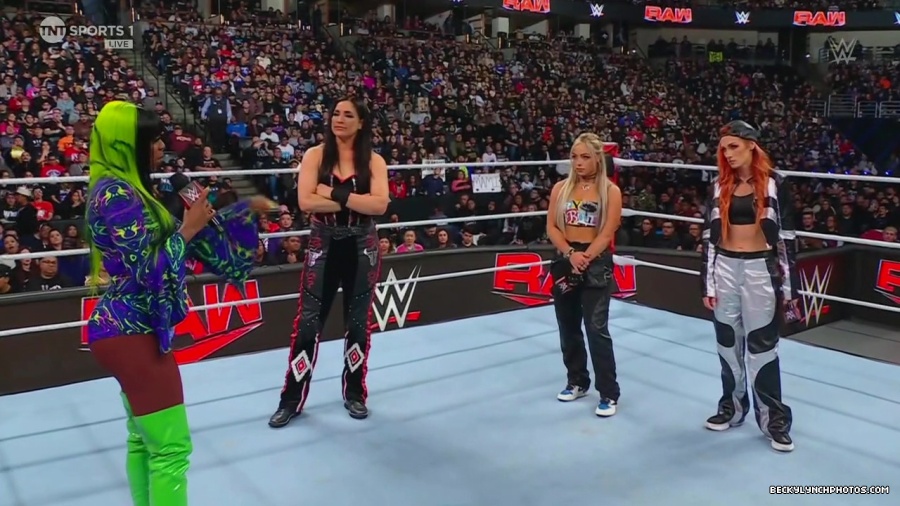 WWE01008.jpg